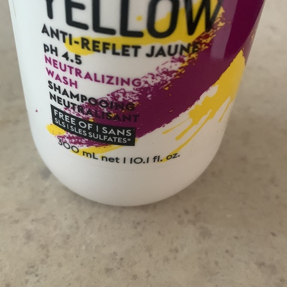 Brand new! Purple shampoo - Picture 2 of 2